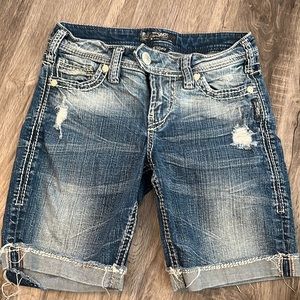 Women’s size 26 silver brand shorts